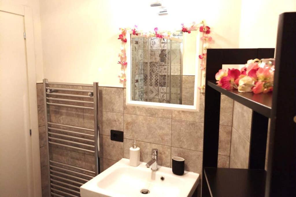 Apartamento Urban Center III Easy Parking Near Tram Florencia Exterior foto