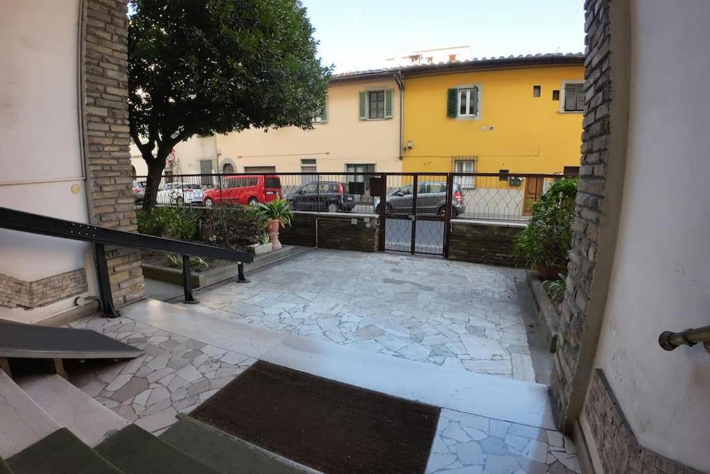 Apartamento Urban Center III Easy Parking Near Tram Florencia Exterior foto