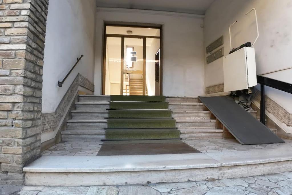 Apartamento Urban Center III Easy Parking Near Tram Florencia Exterior foto